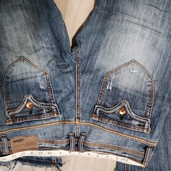 Dollhouse jeans bellbottoms - Picture 3 of 6